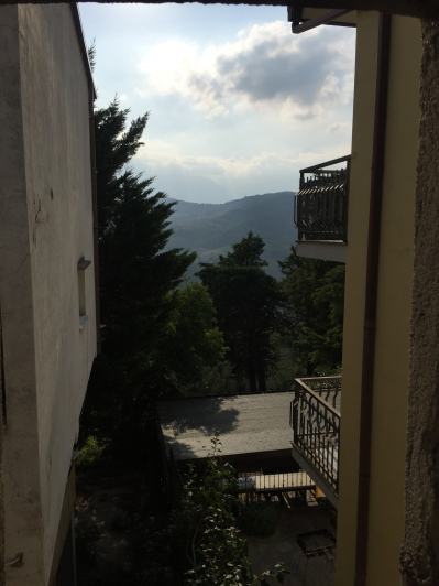 Image No.12-1 Bed Townhouse for sale