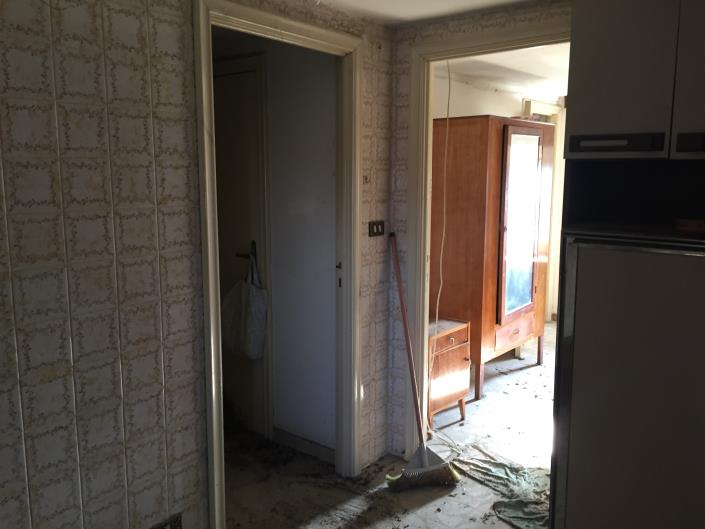 Image No.10-1 Bed Townhouse for sale