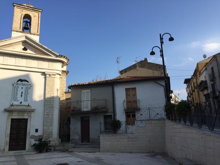 Image No.26-1 Bed Townhouse for sale