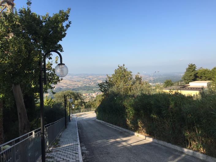 Image No.27-1 Bed Townhouse for sale