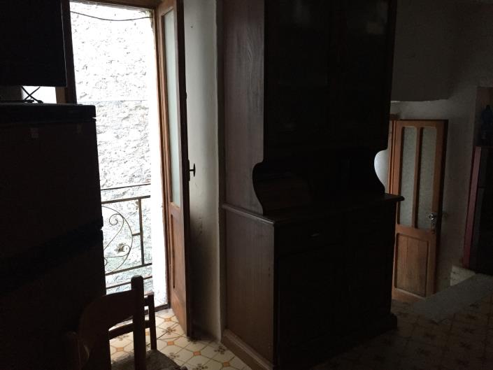 Image No.7-1 Bed Village House for sale