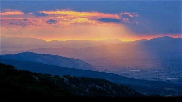 Image No.33-3 Bed Farmhouse for sale