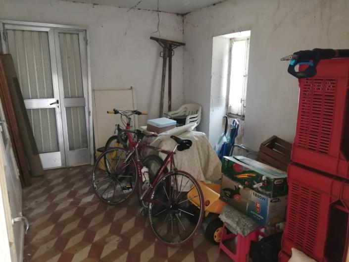 Image No.4-3 Bed Farmhouse for sale