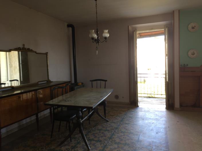 Image No.6-3 Bed Property for sale