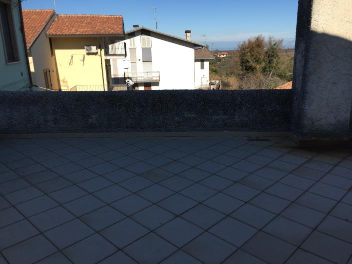 Image No.28-3 Bed Property for sale