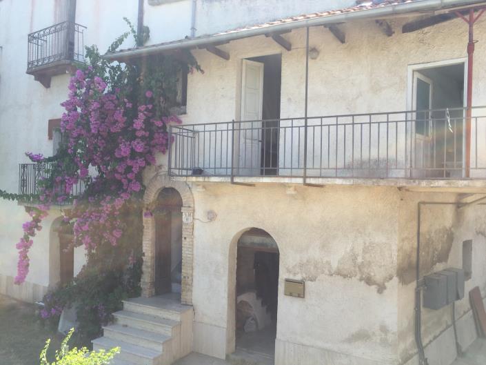 Image No.49-3 Bed Property for sale