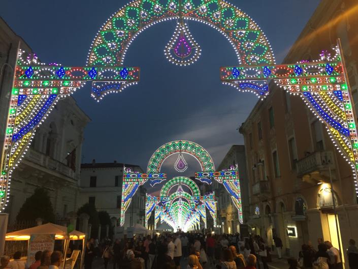 Image No.54-3 Bed Property for sale