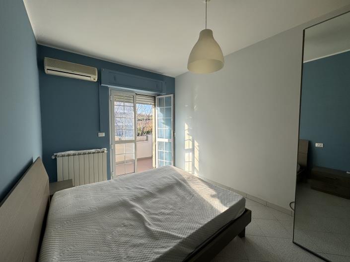 Image No.21-2 Bed Apartment for sale