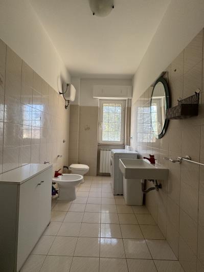 Image No.28-2 Bed Apartment for sale