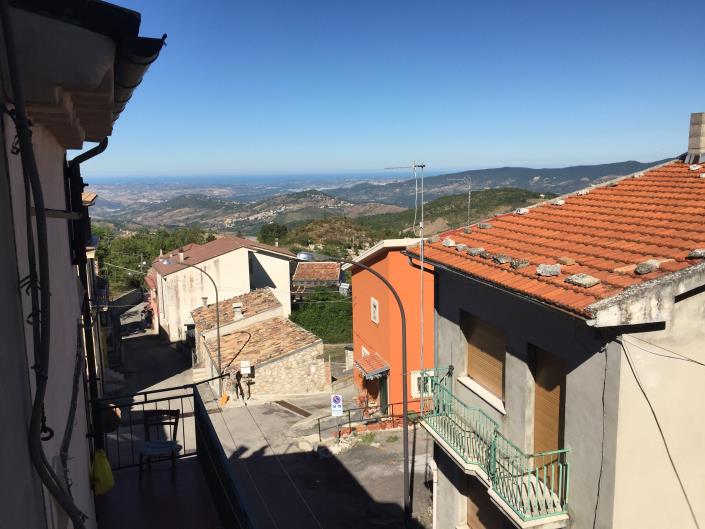 Image No.30-2 Bed House for sale