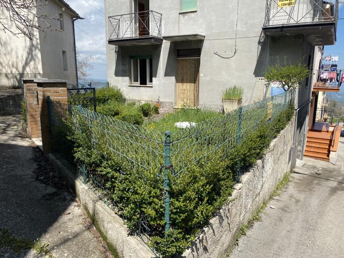 Image No.34-2 Bed House for sale