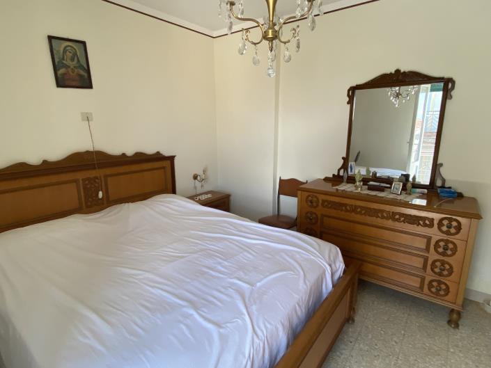 Image No.11-2 Bed House for sale