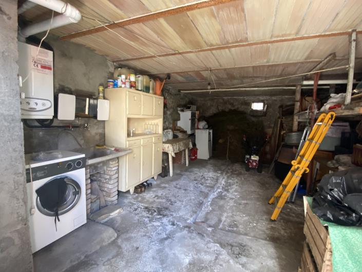 Image No.22-2 Bed House for sale