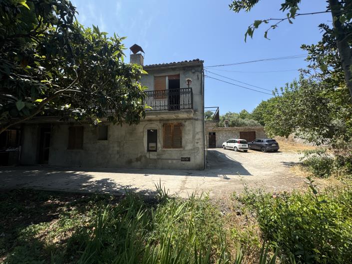 Image No.38-4 Bed House for sale