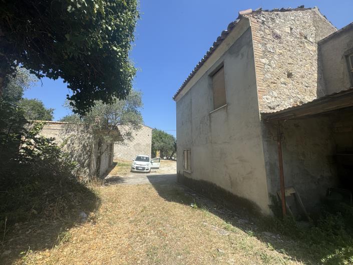 Image No.57-4 Bed House for sale