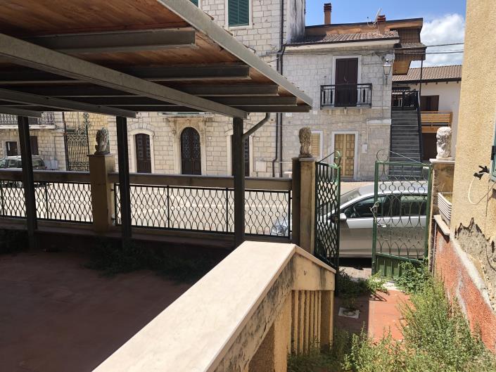 Image No.5-House for sale