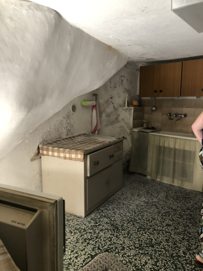 Image No.11-2 Bed Village House for sale