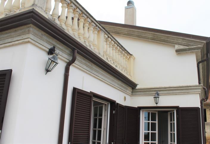 Image No.28-7 Bed Villa / Detached for sale