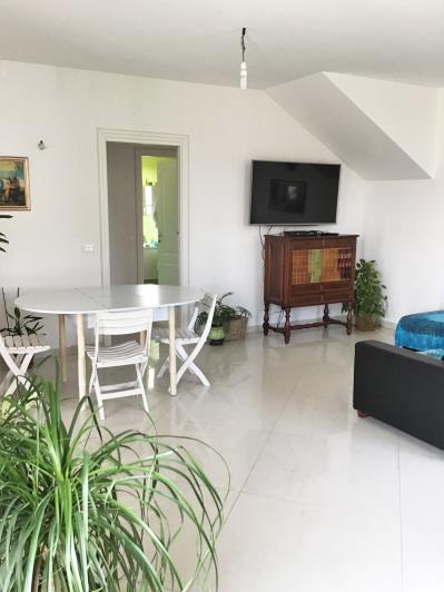 Image No.9-7 Bed Villa / Detached for sale