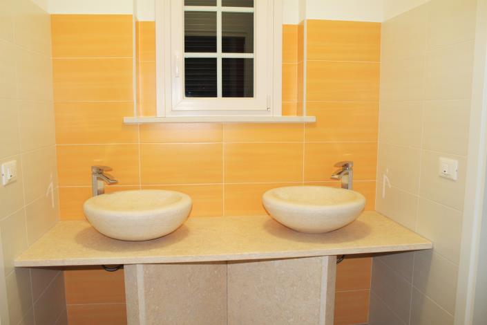 Image No.36-7 Bed Villa / Detached for sale