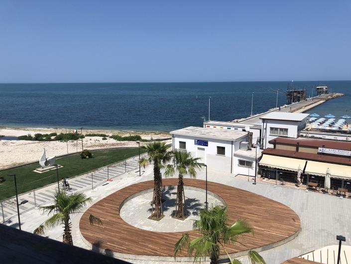 Image No.43-7 Bed Villa / Detached for sale