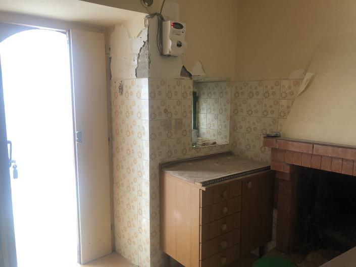 Image No.12-2 Bed Townhouse for sale