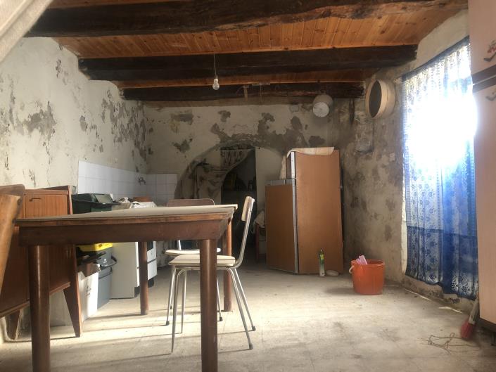 Image No.31-2 Bed Townhouse for sale