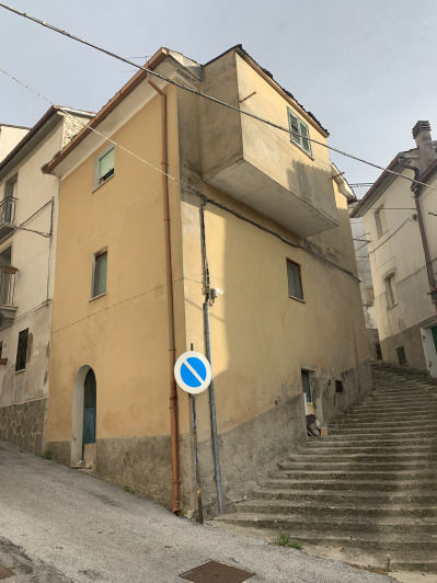 Image No.52-2 Bed Townhouse for sale