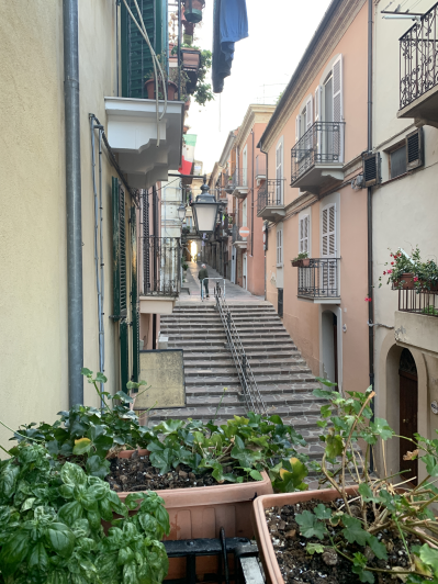 Image No.27-3 Bed Townhouse for sale