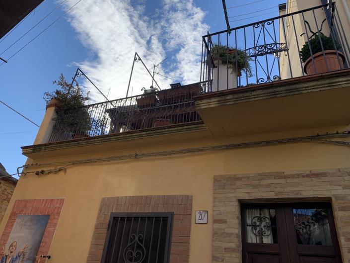 Image No.3-3 Bed Townhouse for sale