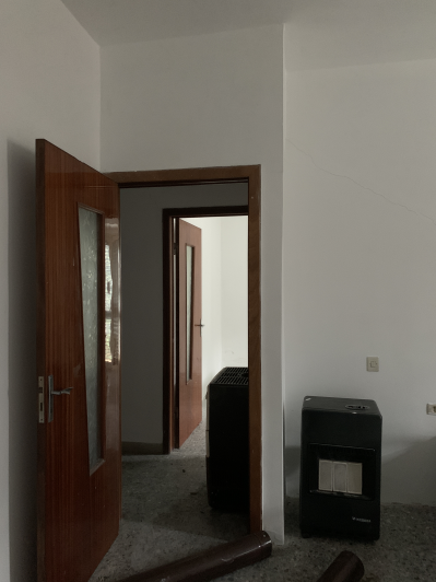 Image No.13-2 Bed Bar for sale