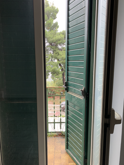 Image No.18-2 Bed Bar for sale