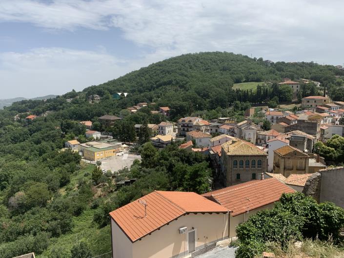 Image No.39-2 Bed Bar for sale