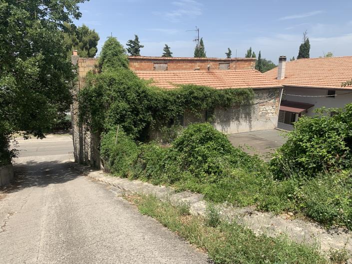 Image No.40-2 Bed Bar for sale