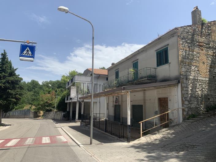 Image No.48-2 Bed Bar for sale