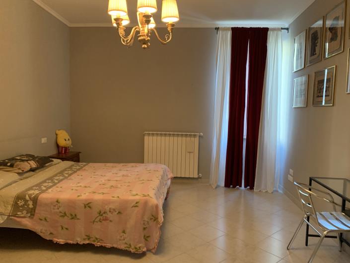 Image No.30-2 Bed Townhouse for sale