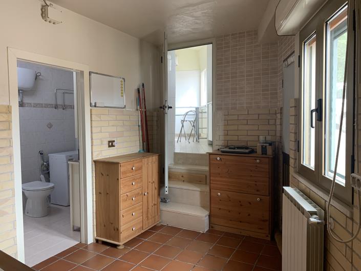 Image No.44-2 Bed Property for sale