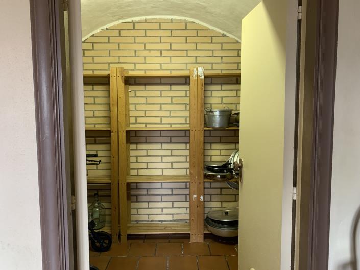 Image No.48-2 Bed Property for sale