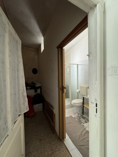 Image No.14-1 Bed Townhouse for sale