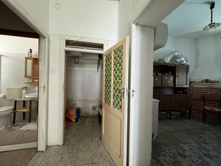 Image No.15-1 Bed Townhouse for sale