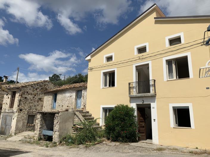 Image No.42-2 Bed Village House for sale