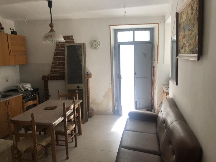 Image No.6-4 Bed Townhouse for sale