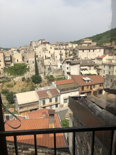 Image No.26-4 Bed Townhouse for sale