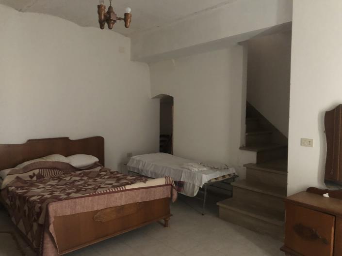 Image No.35-4 Bed Townhouse for sale