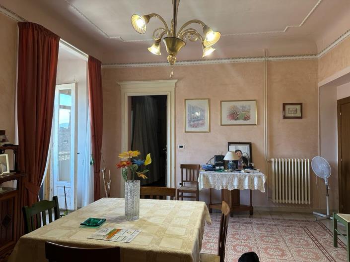 Image No.4-3 Bed Apartment for sale