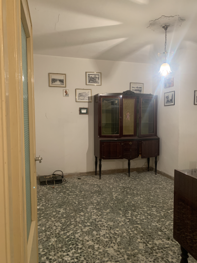 Image No.21-3 Bed Apartment for sale