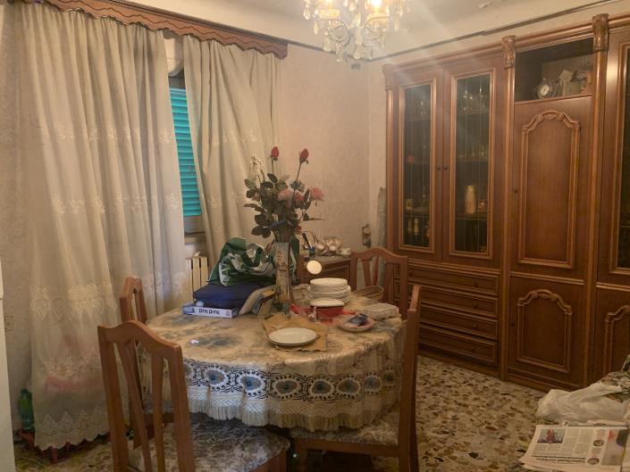 Image No.12-4 Bed Townhouse for sale