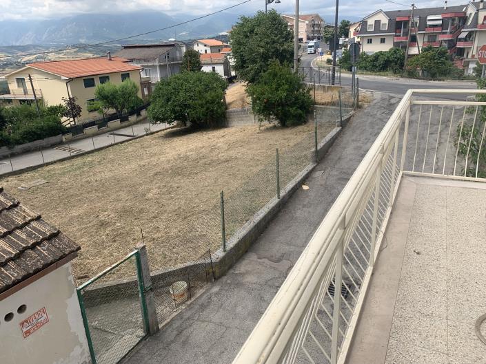 Image No.22-4 Bed Townhouse for sale