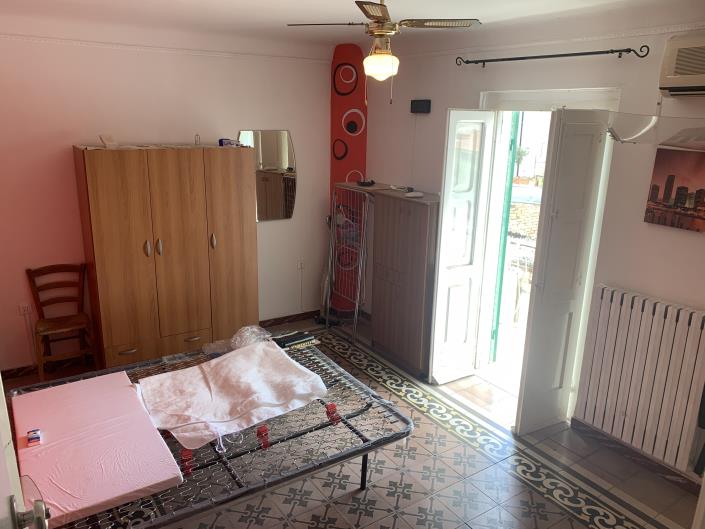 Image No.28-4 Bed Townhouse for sale