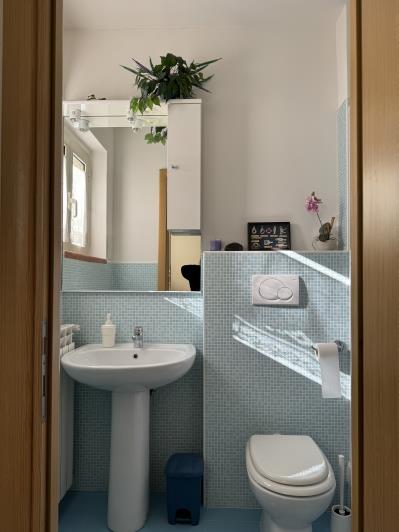 Image No.20-2 Bed Apartment for sale